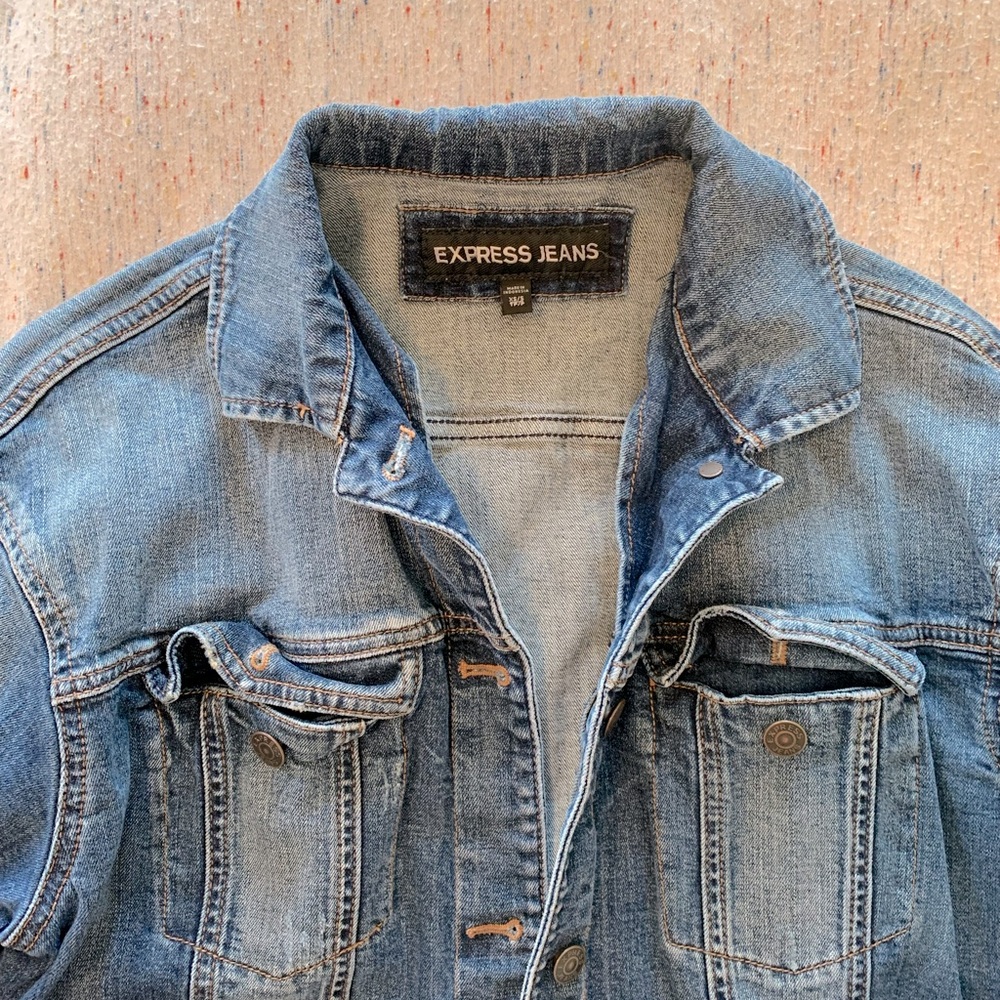 Denim jacket - Picture 2 of 3